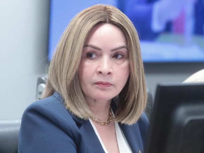Socorro Neri considera fundamental a aprovação de um piso salarial para os técnicos em educação. - Bruno Spada/Agência Câmara