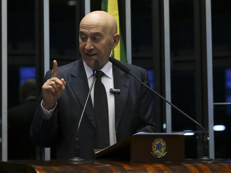 "A aprovação deste projeto de lei é essencial para garantir que o Brasil esteja preparado para enfrentar os desafios e aproveitar as oportunidades trazidas pela revolução tecnológica", justifica o senador. - Jefferson Rudy/Agência Senado