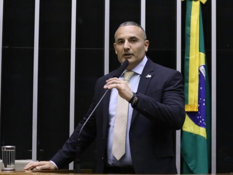 Segundo o autor, a proposta promove "equilíbrio entre a aplicação penal e a compensação dos danos causados". - Kayo Magalhães / Câmara dos Deputados