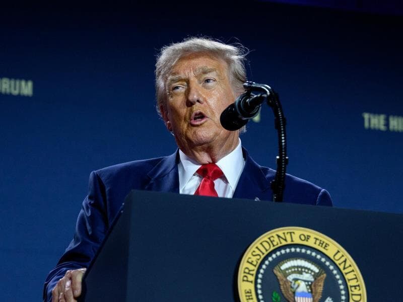 Donald Trump também tornou a acusar o judiciário brasileiro de perseguir Bolsonaro. - Joyce N. Boghosian/White House