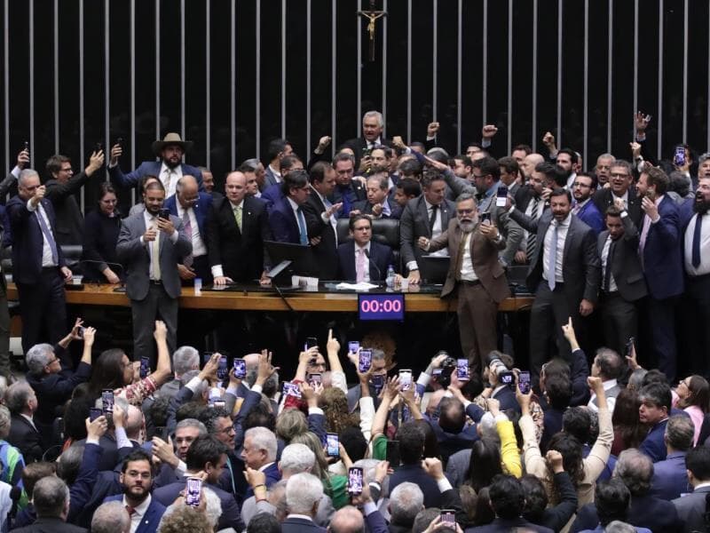 Proposta foi apresentada pelos membros da Mesa Diretora após protesto da oposição. - Bruno Spada/Câmara dos Deputados