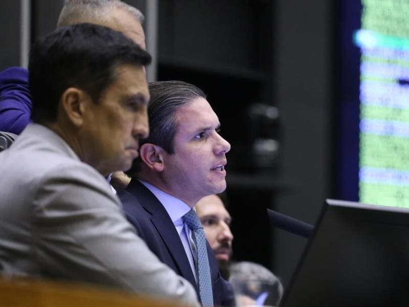 Presidente Hugo Motta se pronunciou a favor do projeto de resolução. - Kayo Magalhães / Câmara dos Deputados