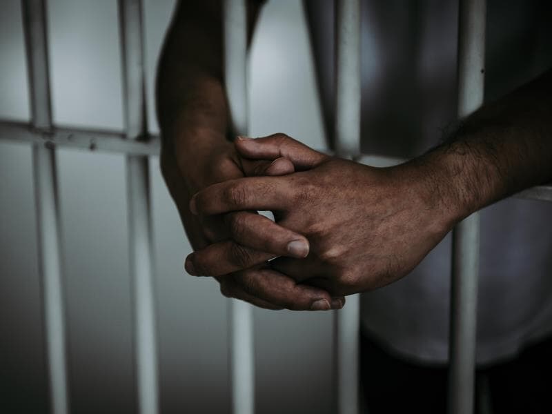 Texto prevê o fim das saídas tanto para reincidentes quanto para autores de crimes inafiançáveis. - Freepik