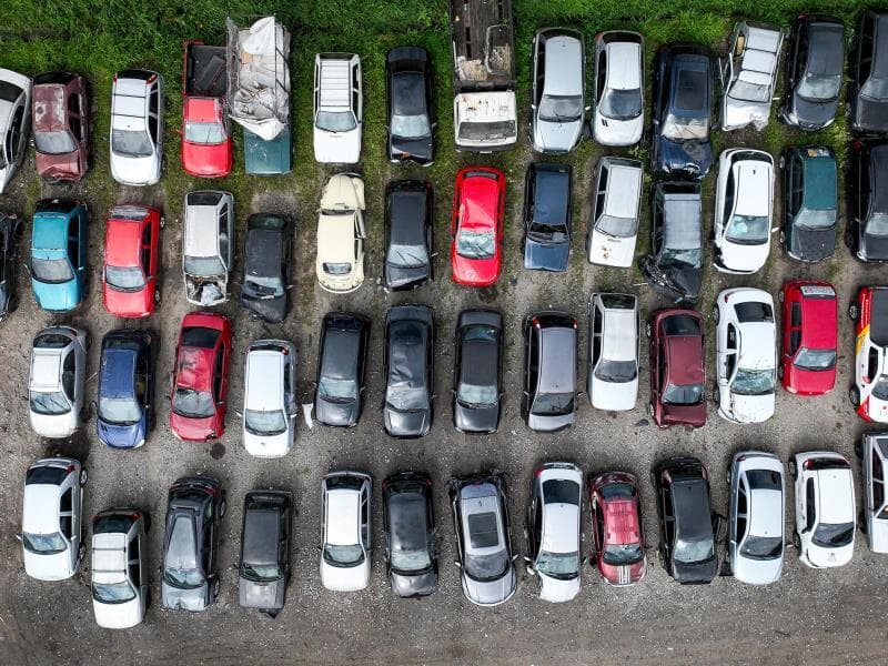 Veículos alterados pelo proprietário sem autorização do Departamento de Trânsito também podem ser retidos. - Allison Sales/Folhapress