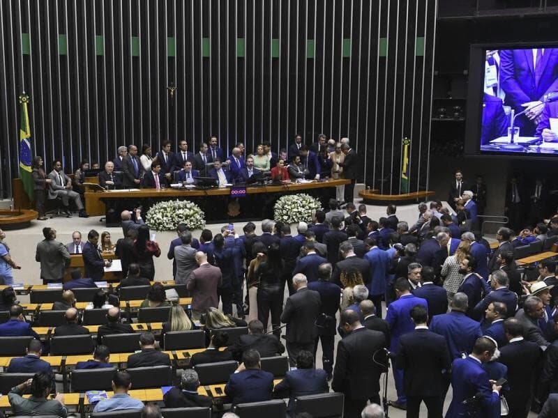 Gestores locais poderão pagar precatórios com base na receita corrente e parcelar dívidas em até 300 vezes. - Jonas Pereira/Agência Senado