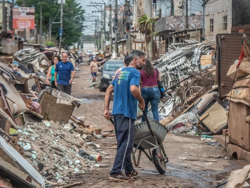 Recursos destinados à prevenção e reconstrução em situações de emergência vão beneficiar cerca de 3,5 milhões de pessoas. - Evandro Leal/Agência Enquadrar/Folhapress