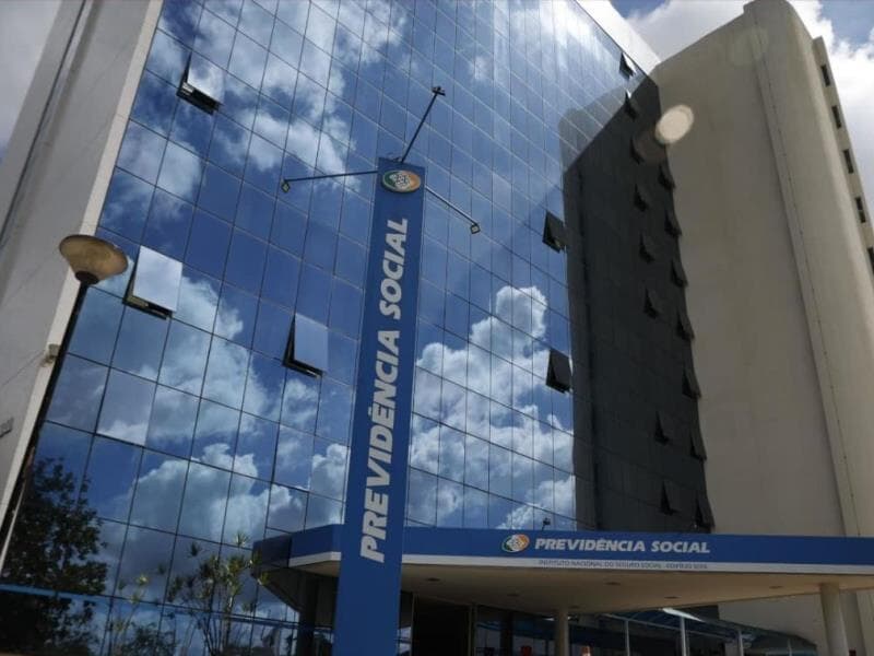 Medida aprovada busca reduzir filas e agilizar a concessão de benefícios previdenciários e assistenciais em todo o país. - Pedro Ladeira/Folhapress