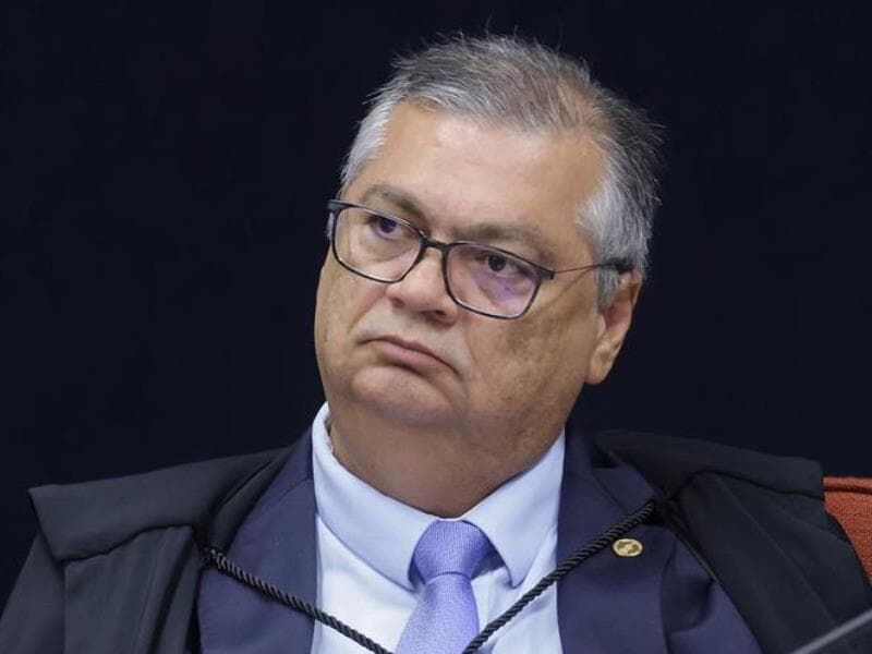Dino também suspendeu por 30 dias o uso de emendas para pagar profissionais da saúde - Sophia Santos/STF