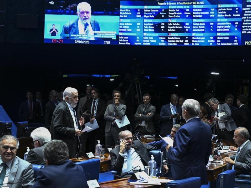 Plenário do Senado pode endurecer punição para venda ilegal de bebida a menores de idade. - Jefferson Rudy/Agência Senado