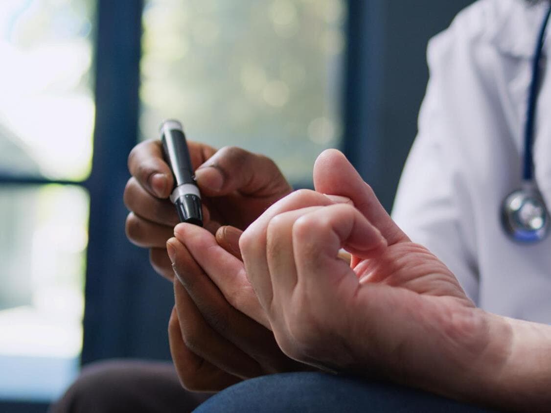 Medida busca reduzir riscos de hipoglicemia em pacientes diabéticos.
 - Freepik