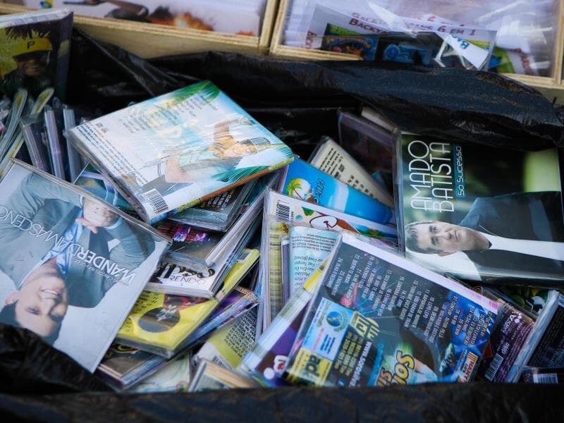 Em 2024, estima-se que o contrabando, as falsificações e a pirataria produziram um prejuízo de meio trilhão de reais para a economia brasileira. - Foto: Zanone Fraissat/Folhapress