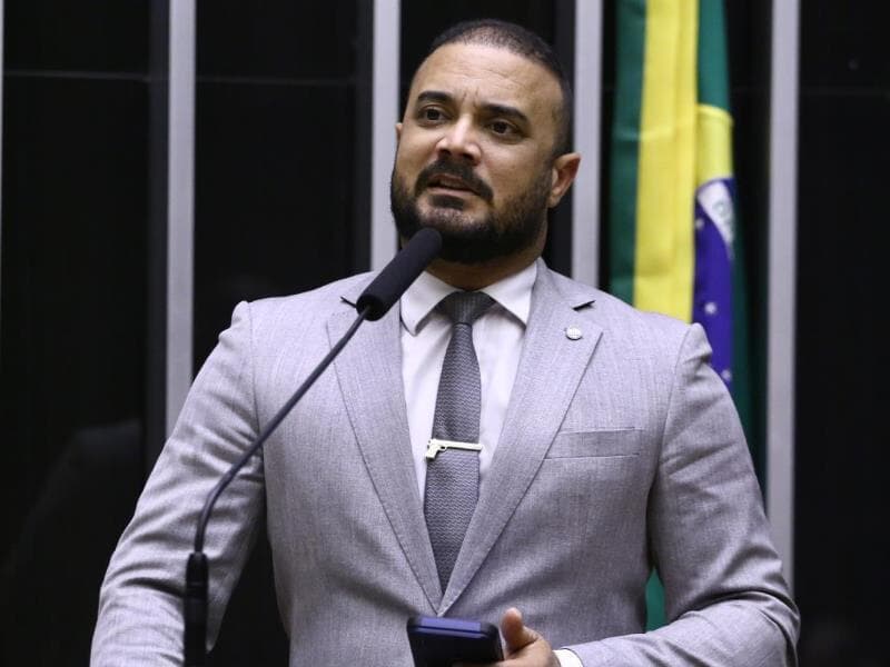 Capitão Alden: tatuagens funcionam como elemento de identidade. - Vinicius Loures/Câmara dos Deputados