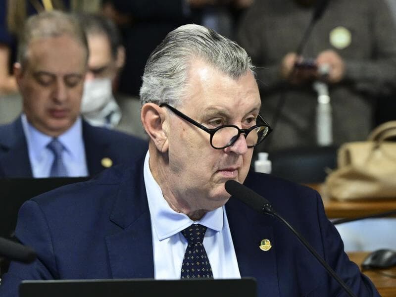Luis Carlos Heinze é o autor do pedido de audiência pública sobre o mercado de carbono. - Geraldo Magela/Agência Senado