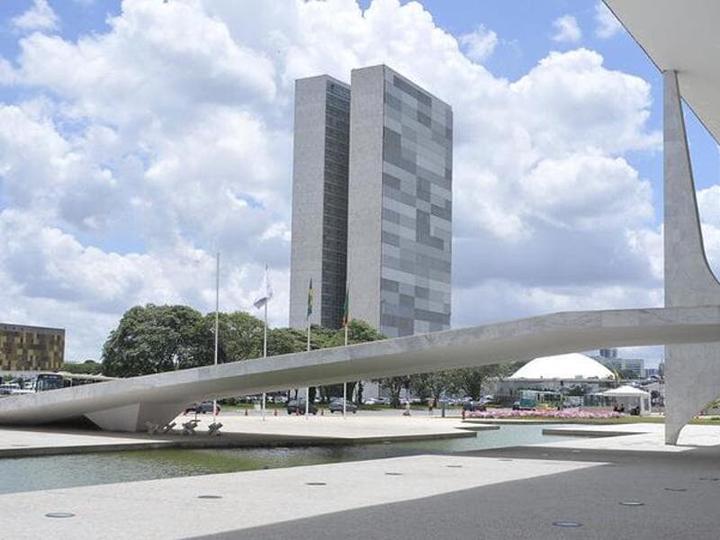 A proposta cria avaliação de desempenho. - Cléber Medeiros/Senado Federal