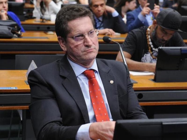 "Hoje o usuário paga duas vezes: paga imposto e paga passagem. É injusto", diz Jilmar Tatto. - Renato Araújo/Agência Câmara