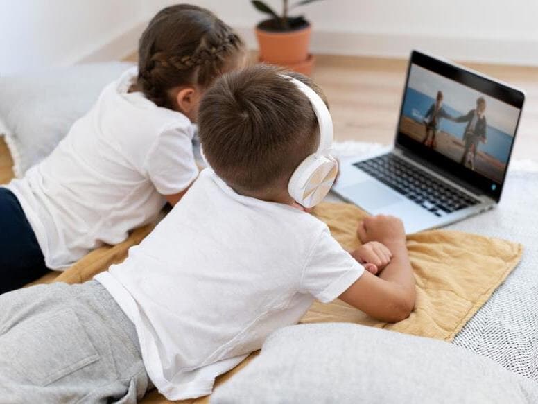 Projeto prevê ações integradas de prevenção, monitoramento e resposta imediata a riscos virtuais. - Freepik