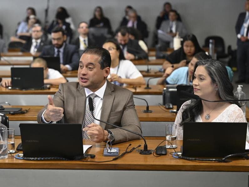 Um dos projetos em pauta busca ampliar a oferta de creches. - Edilson Rodrigues/Agência Senado