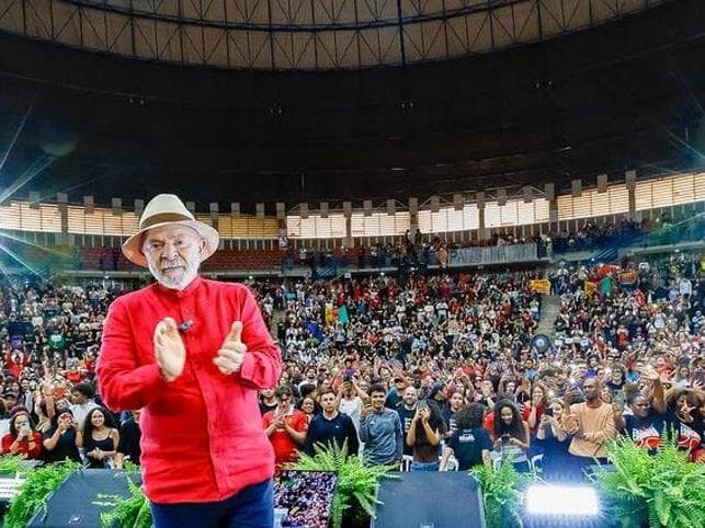 Lula durante encontro com os alunos da Rede de Cursinhos Populares (CPOP).
no Ginásio Adib Moysés Dib, em São Paulo. - Ricardo Stuckert/PR