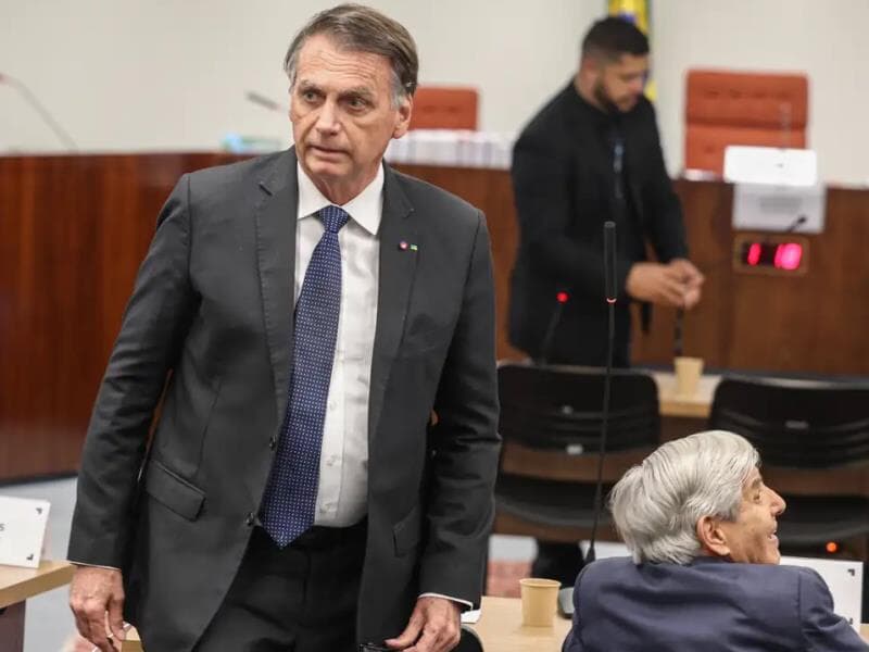 Em junho, o ex presidente Jair Bolsonaro chegando para depoimento no STF. - Valter Campanato/Agência Brasil
