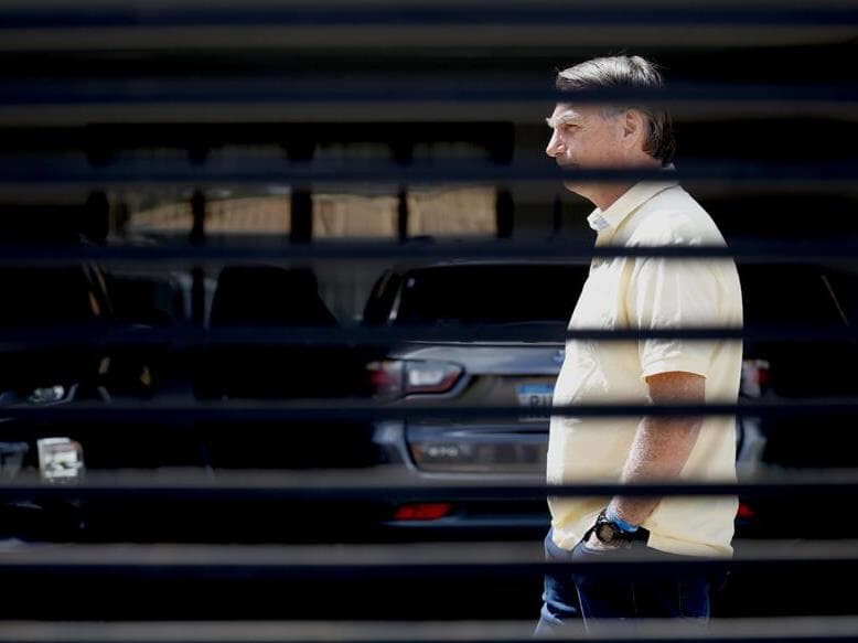 Bolsonaro está em prisão domiciliar desde 4 de agosto. Ex-presidente foi condenado a 27 anos de prisão pelo Supremo e pode começar a cumprir a pena após a análise de recurso. - Pedro Ladeira/Folhapress
