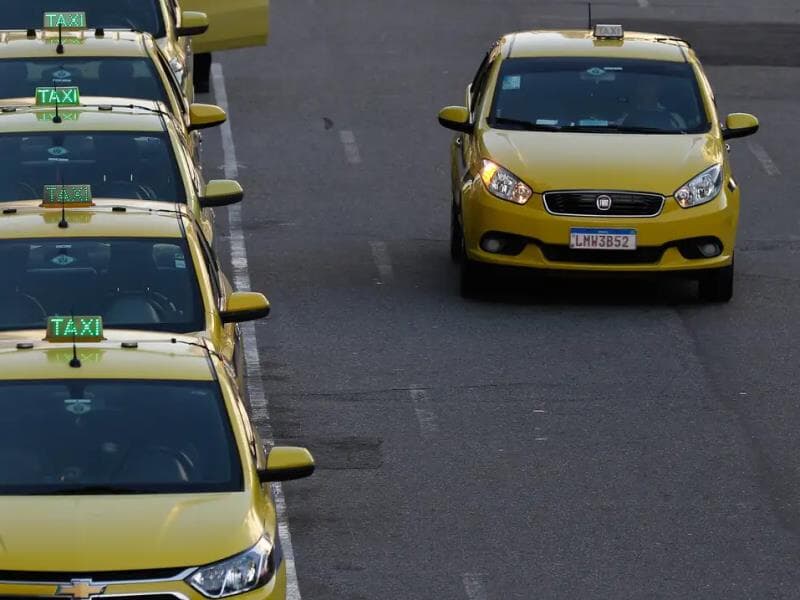 Para os motoristas, a MP reduz custos fixos e simplifica a rotina burocrática. -  Fernando Frazão/Agência Brasil