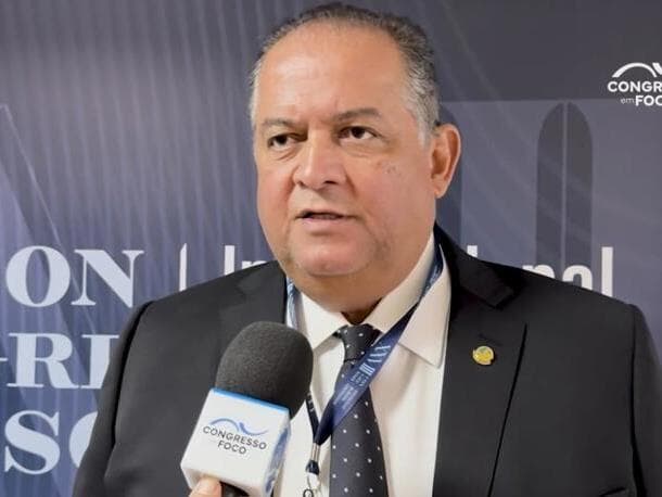 Segundo o senador Eduardo Gomes (PL-TO) qualquer proposta centrada no aumento de impostos enfrentará resistência no Senado. - Reprodução