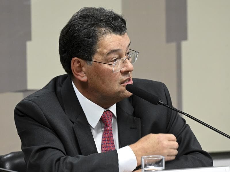 O senador Eduardo Braga (MDB-AM) é o relator da medida provisória.  - Carlos Moura/Agência Senado