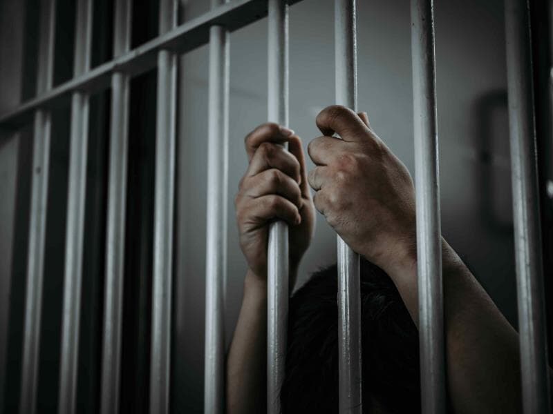 Autor diz que objetivo é impedir soltura "irresponsável" de presos perigosos. - Freepik