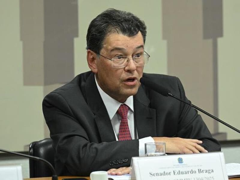 Relatório do senador Eduardo Braga deve ser votado nesta quarta-feira (29). - Carlos Moura/Agência Senado