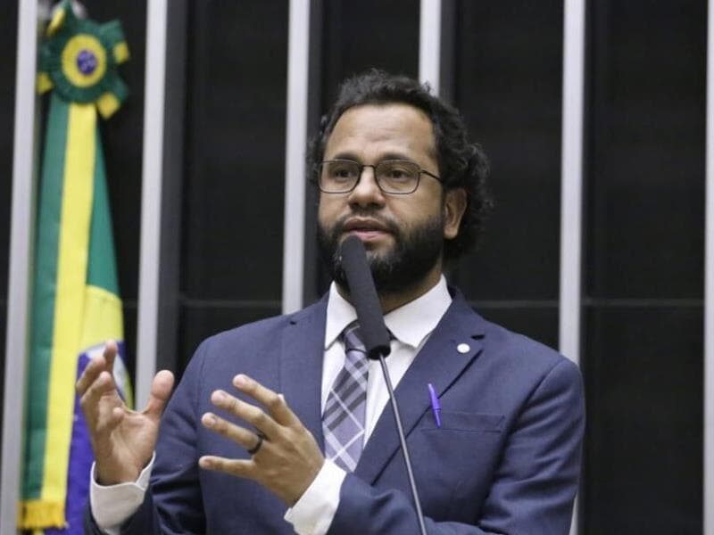 O projeto foi apresentado pelo Pastor Henrique Vieira. - Kayo Magalhães/Câmara dos Deputados