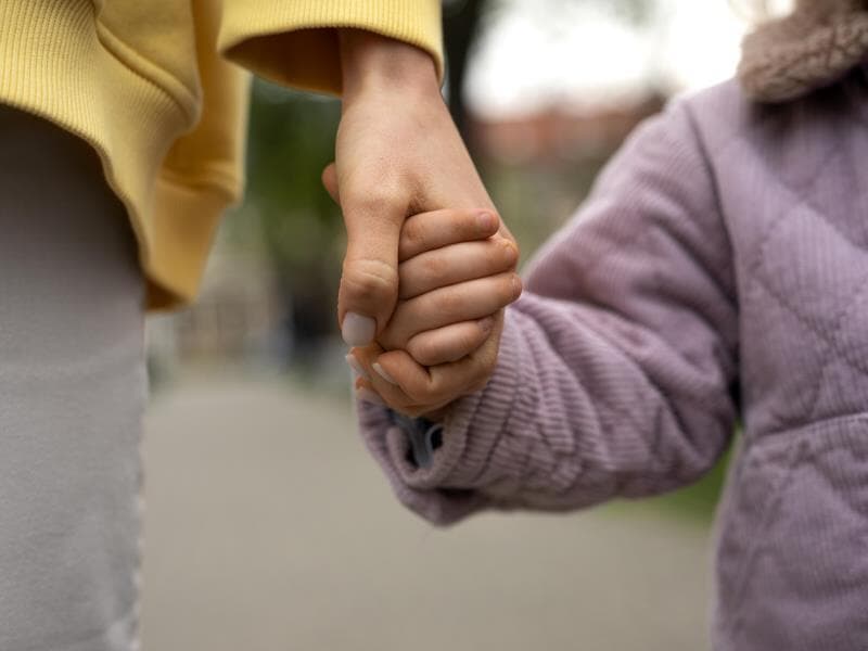 Projeto reconhece o valor social e econômico do trabalho de cuidado. - Freepik