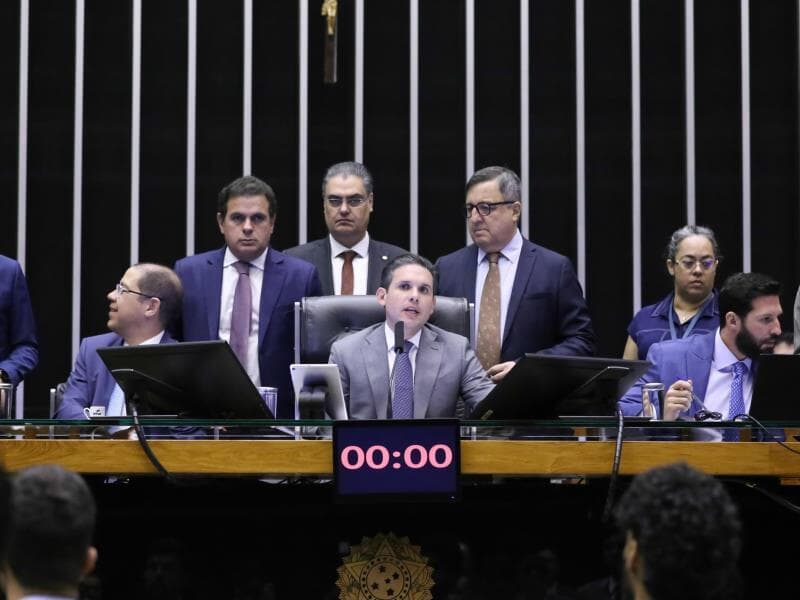 Proposta foi aprovada em dois turnos e segue para o Senado. - Kayo Magalhães / Câmara dos Deputados