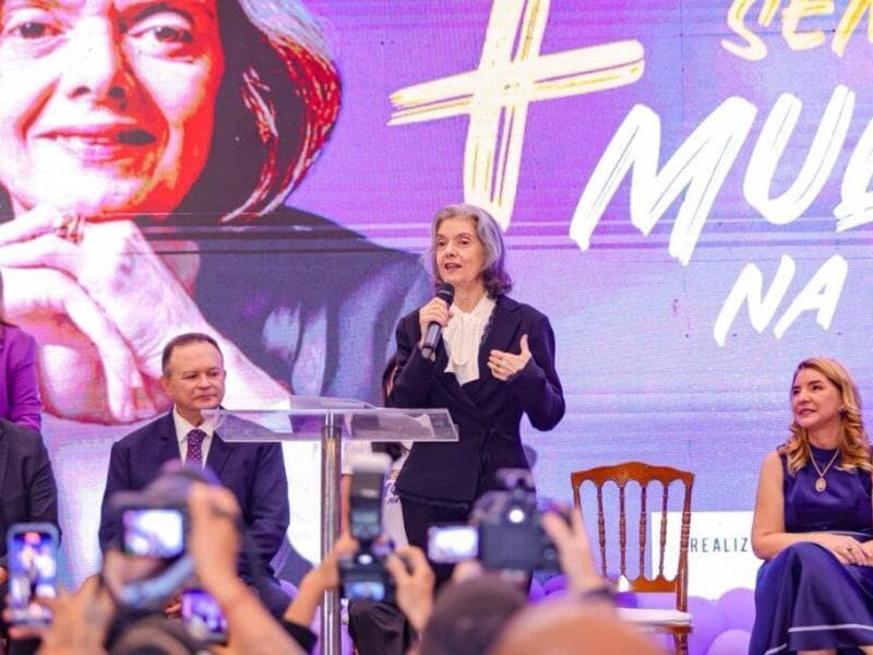 Na foto, a ministra Cármen Lúcia durante o seminário "Mais Mulheres na Política", realizado na Assembleia Legislativa do Maranhão. - Alema