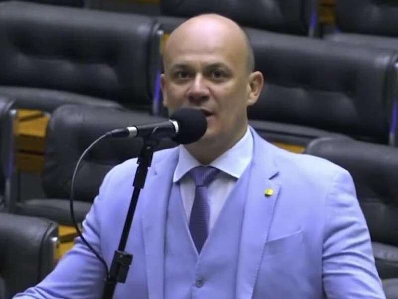 Cabo Gilberto já foi processado pelo partido em outra ocasião. - Reprodução/YouTube