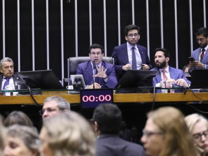 O acordo também trata o fortalecimento dos direitos relacionados à informação.  - Kayo Magalhães/Câmara dos Deputados