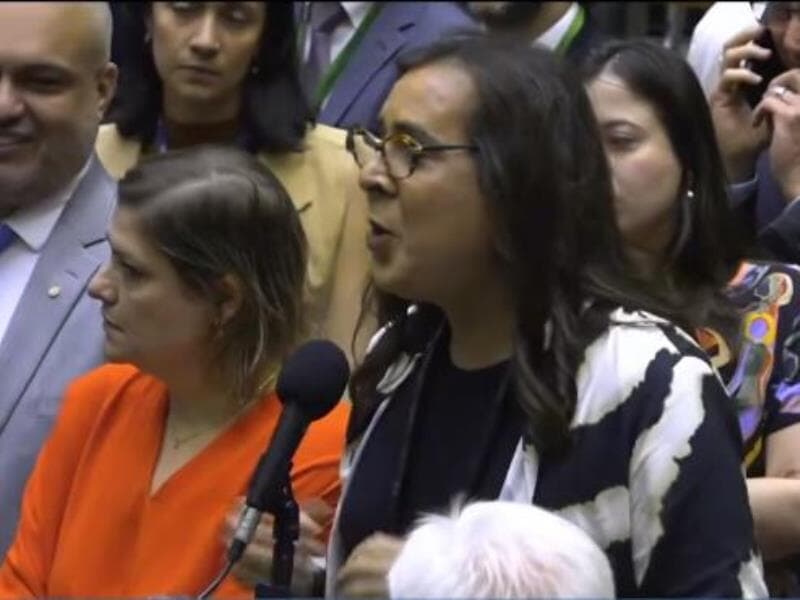 Duda Salabert - Reprodução/YouTube