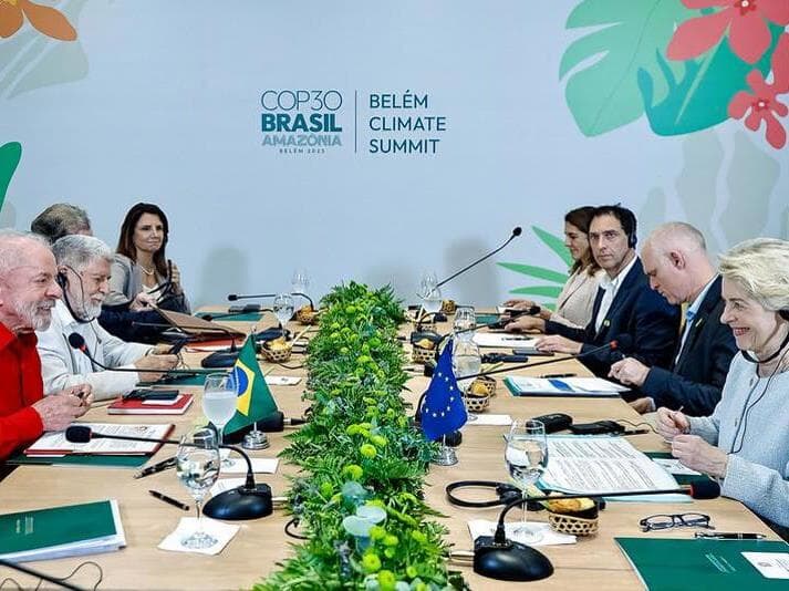 Lula participou de reunião bilateral, nessa quarta-feira, com o presidente da Comissão Europeia, Ursula von der Leyen (à direita). - Ricardo Stuckert/PR