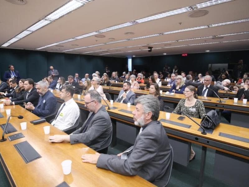 Texto também foi aprovado da Comissão de Previdência. - Kayo Magalhães/Câmara dos Deputados