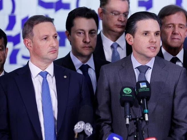 Hugo Motta busca texto de consenso entre relator, governadores e governo federal. - Marina Ramos/Agência Câmara