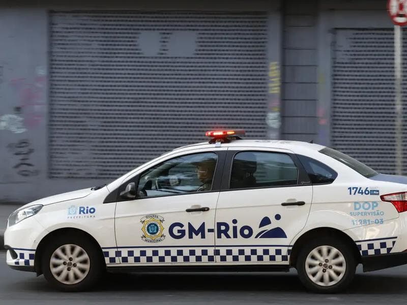 Viatura da Guarda Municipal circulando na Lapa (RJ).  - Fernando Frazão/Agência Brasil