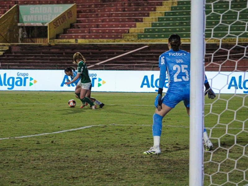 Projeto deixa de estabelecer o Marco Legal do Futebol Feminino.  - Felipe Marques/Zimel Press/Folhapress