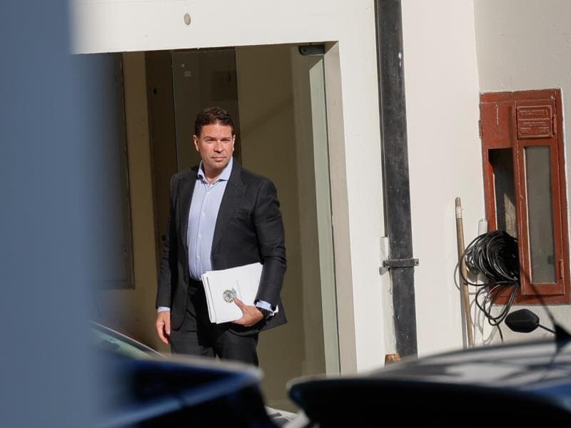 Alexandre Ramagem está condenado a mais de 16 anos de prisão por tentativa de golpe. - Fernando Frazão/Agência Brasil