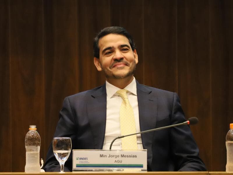 Jorge Messias tem 43 anos, é evangélico e atual advogado-geral da União. - Charles Sholl/Brazil Photo Press/Folhapress Jorge Messias tem 43 anos, é evangélico e atual advogado-geral da União. - Charles Sholl/Brazil Photo Press/Folhapress