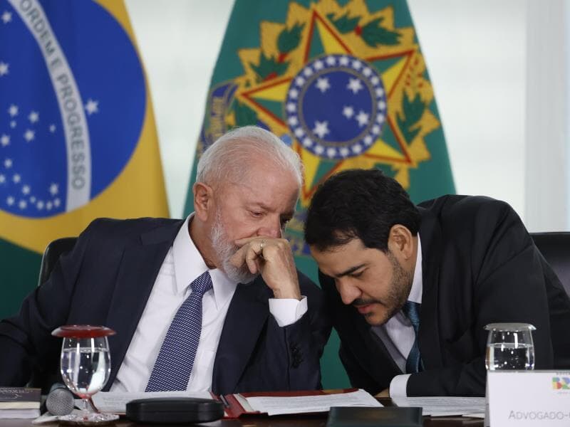 Lula indicou nesta quinta-feira o seu advogado-geral da União para a vaga deixada por Luís Roberto Barroso. - Pedro Ladeira/Folhapress