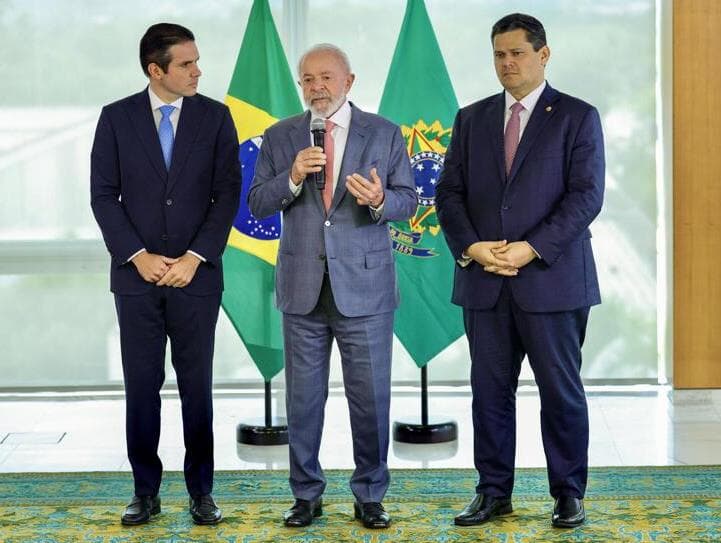 Lula terá de reconstruir pontes com Hugo Motta e Davi Alcolumbre, após desentendimentos recentes. - Fabio Rodrigues Pozzebom/Agência Brasil