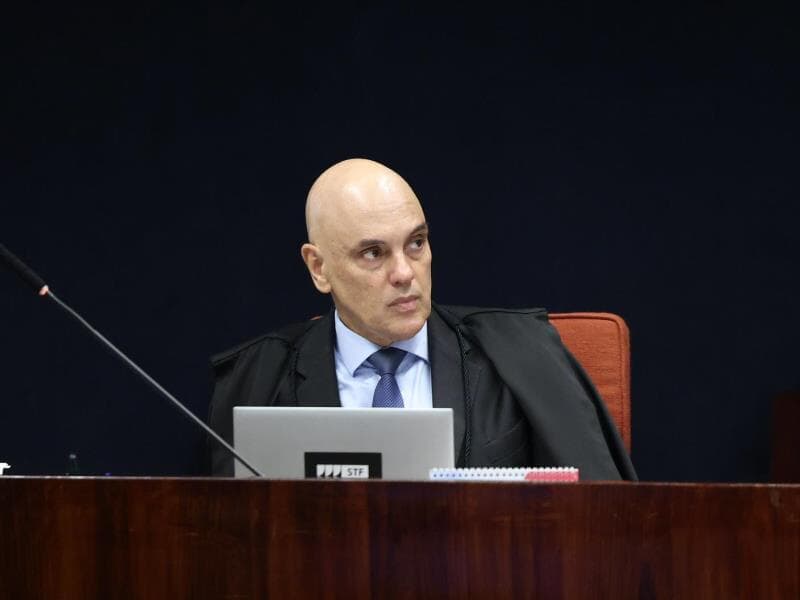 Moraes ressaltou que já havia ordem judicial proibindo o uso de celular na casa de Bolsonaro. - Gustavo Moreno/STF