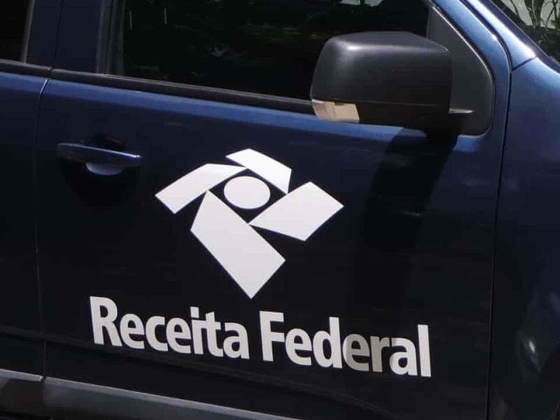 Receita apura lavagem de produto da sonegação em fundos de investimentos no Brasil e EUA. - Denny Cesare/Código 19/Folhapress