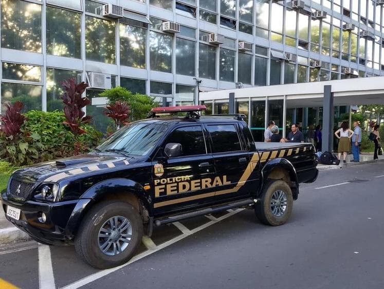 Operação da PF cumpre mandados para identificar responsáveis por ataques DDoS a parlamentares. - Valter Campanato/Agência Brasil