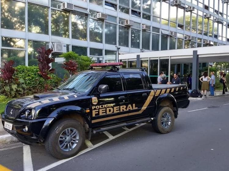 Operação da PF cumpre mandados para identificar responsáveis por ataques DDoS a parlamentares. - Valter Campanato/Agência Brasil