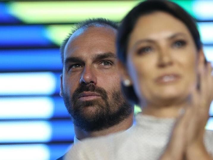 Eduardo Bolsonaro criticou fala de Michele sobre aliança do PL com Ciro no Ceará. - Gabriela Biló/Folhapress